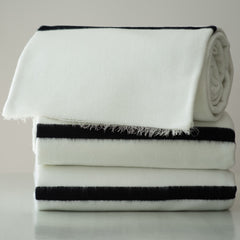 Xhosa - Ingcawe | White/Black