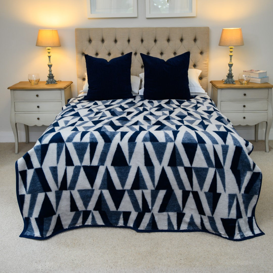 Belfiore Finesse - Wall Paper | Navy/Silver